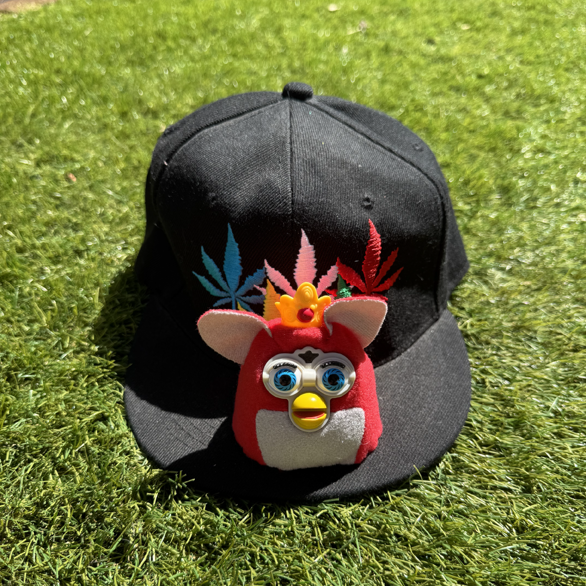 Casquette Peluche Chat-Hibou Royal 👑