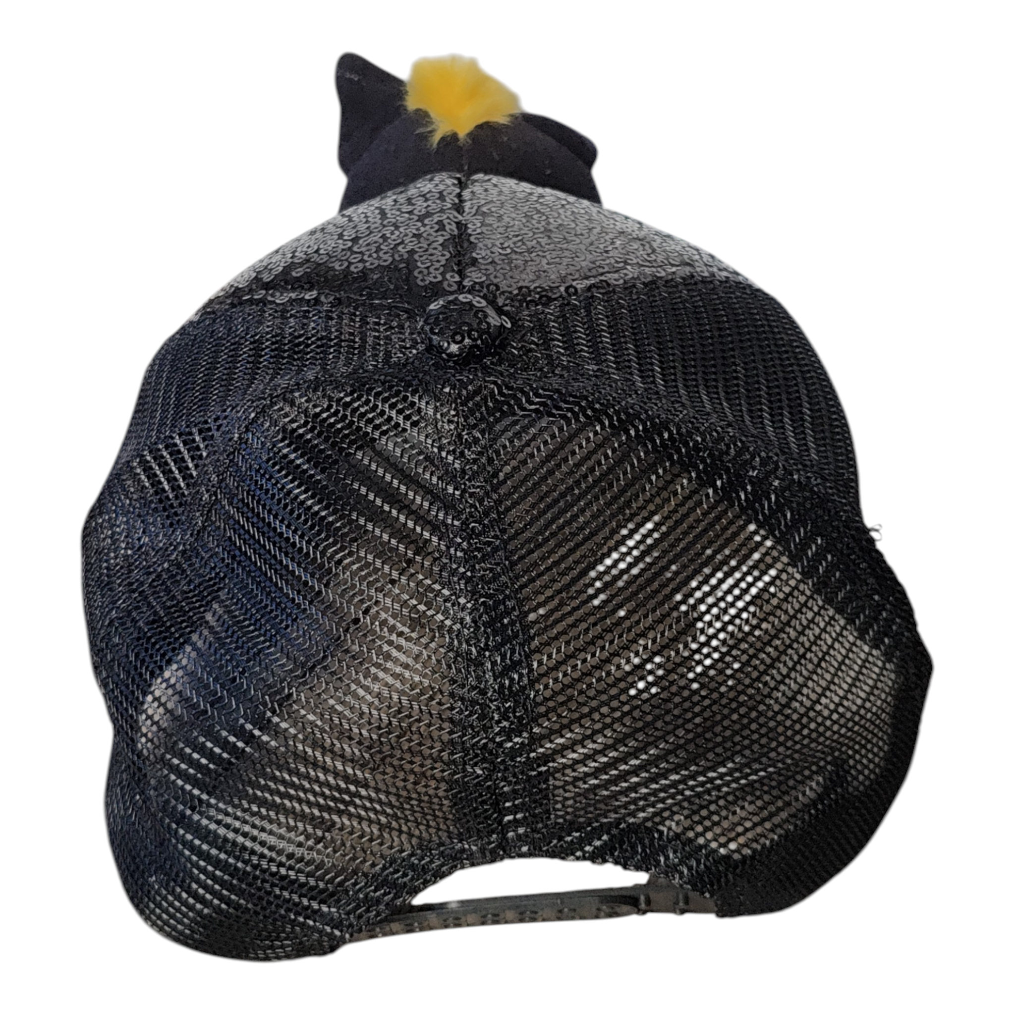 Casquette créature