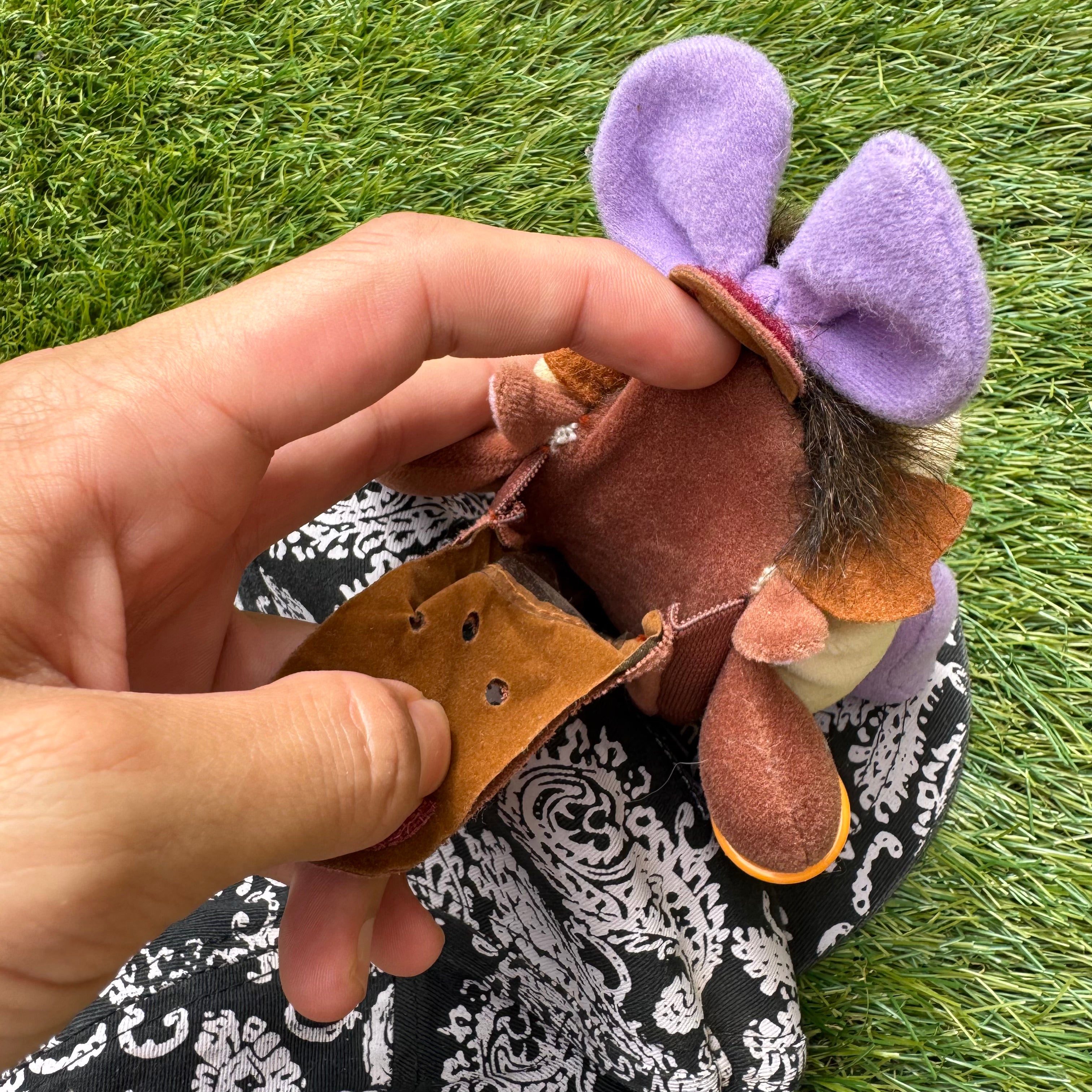 Casquette Peluche Diablesse Déchaînée
