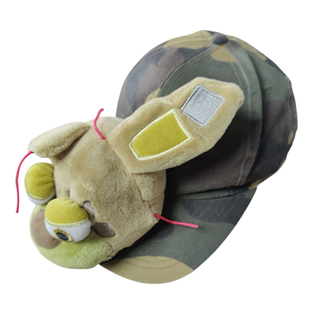 Casquette monstre-robot